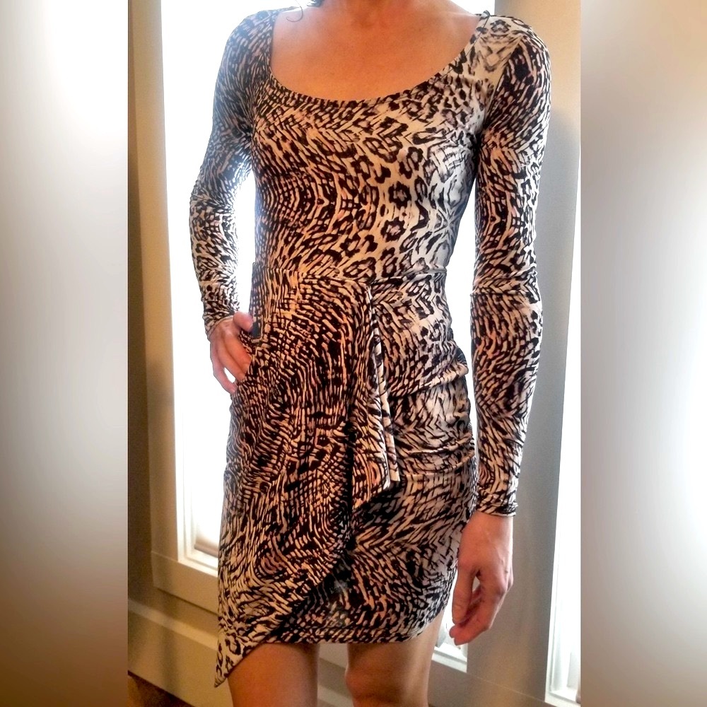 Bar III long-sleeve short dress XS